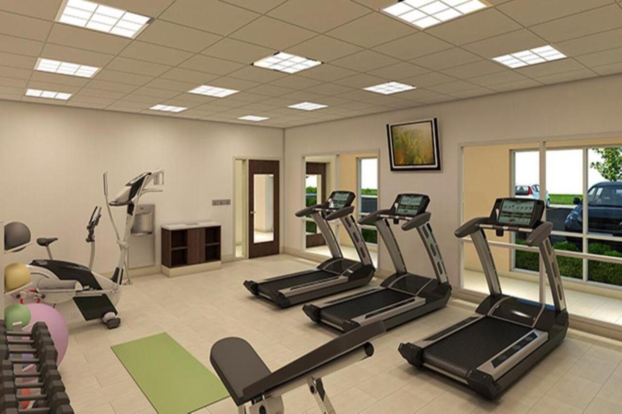 Holiday Inn Express & Suites - Milwaukee West Allis By Ihg Bagian luar foto